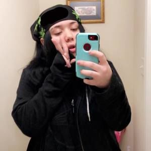 Meet your Posher, Starla